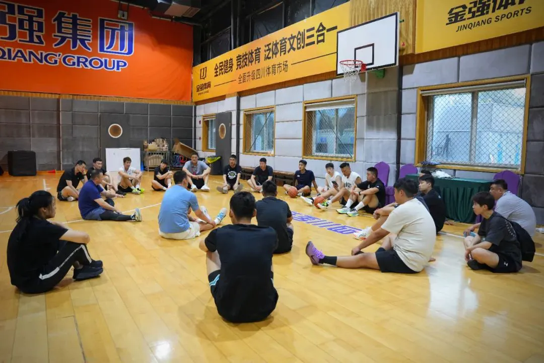 篮球战术训练分解法图解大全_1